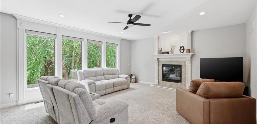 14345 NW 65th Place, Parkville, MO 64152