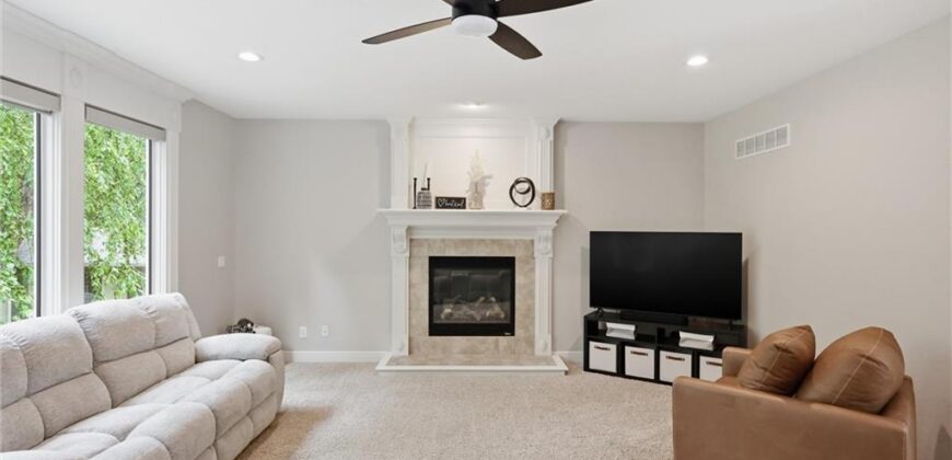 14345 NW 65th Place, Parkville, MO 64152