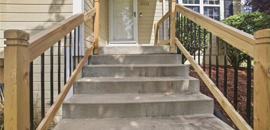 11131 N Lewis Avenue, Kansas City, MO 64157