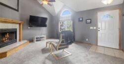 11131 N Lewis Avenue, Kansas City, MO 64157