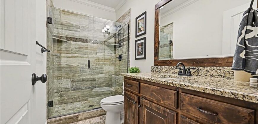 2910 NE 102nd Terrace, Kansas City, MO 64155