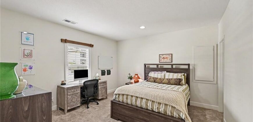 2910 NE 102nd Terrace, Kansas City, MO 64155