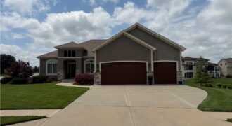 2910 NE 102nd Terrace, Kansas City, MO 64155