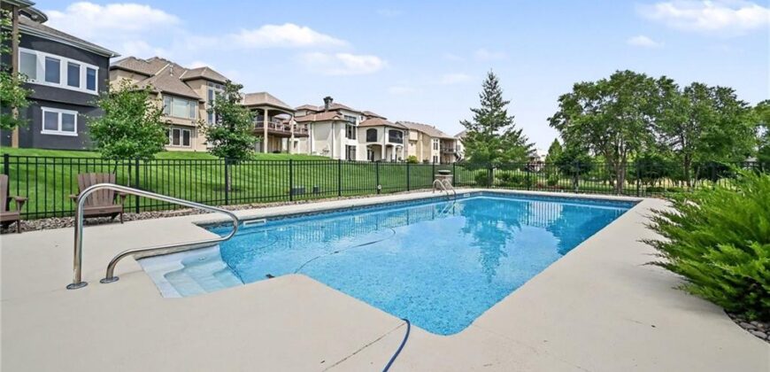 2910 NE 102nd Terrace, Kansas City, MO 64155