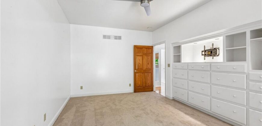 1601 Lynn Road, Excelsior Springs, MO 64024