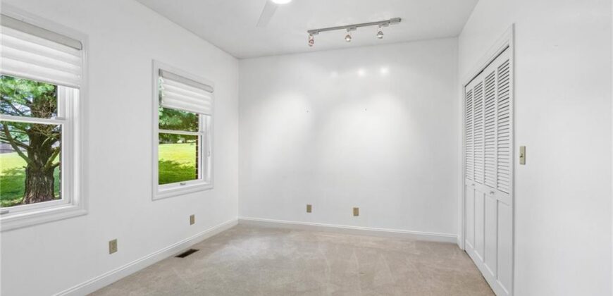 1601 Lynn Road, Excelsior Springs, MO 64024