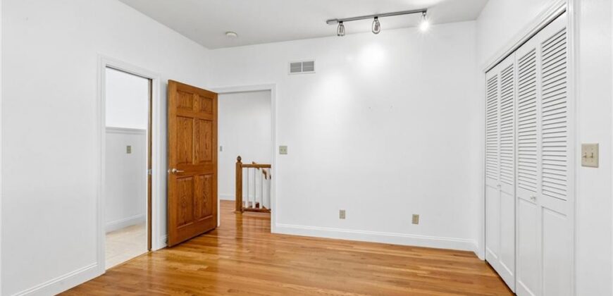 1601 Lynn Road, Excelsior Springs, MO 64024