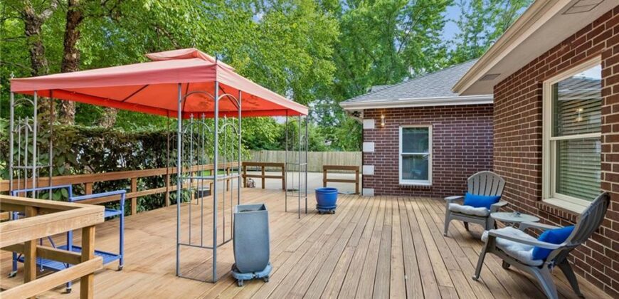 1601 Lynn Road, Excelsior Springs, MO 64024