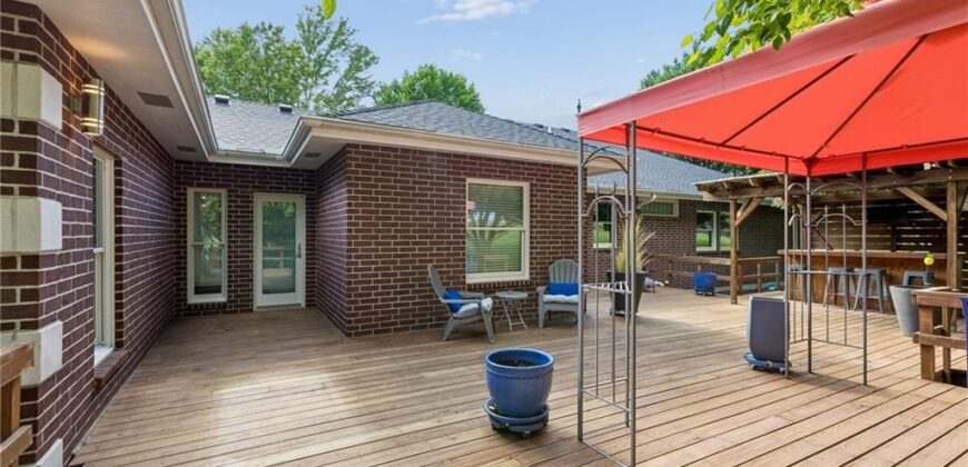 1601 Lynn Road, Excelsior Springs, MO 64024
