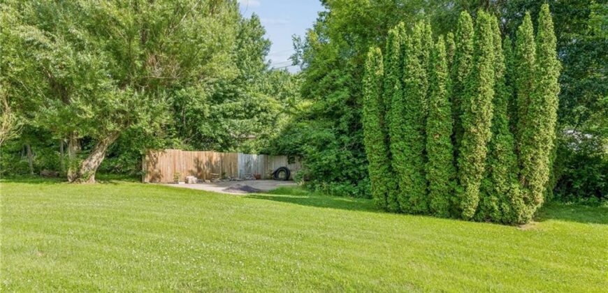 1601 Lynn Road, Excelsior Springs, MO 64024