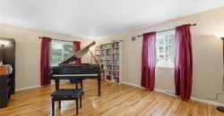 5528 NW Verlin Drive, Kansas City, MO 64152