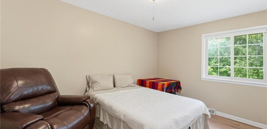 5528 NW Verlin Drive, Kansas City, MO 64152