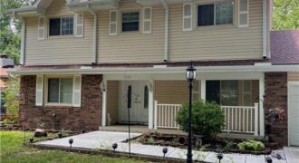 5528 NW Verlin Drive, Kansas City, MO 64152