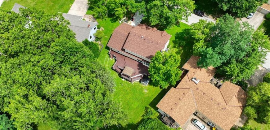 5528 NW Verlin Drive, Kansas City, MO 64152