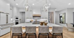 8612 Westridge Court, Parkville, MO 64152