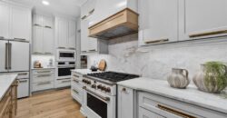 8612 Westridge Court, Parkville, MO 64152