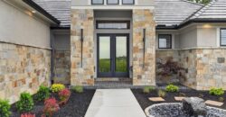 8612 Westridge Court, Parkville, MO 64152