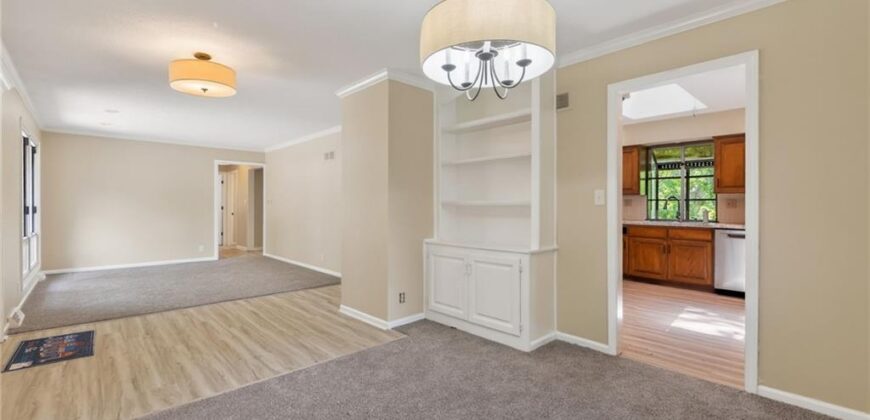 6512 NW Quail Run Drive, Kansas City, MO 64152