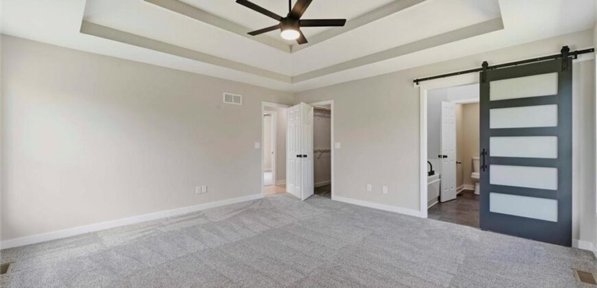 7411 N Mckinley Avenue, Kansas City, MO 64158