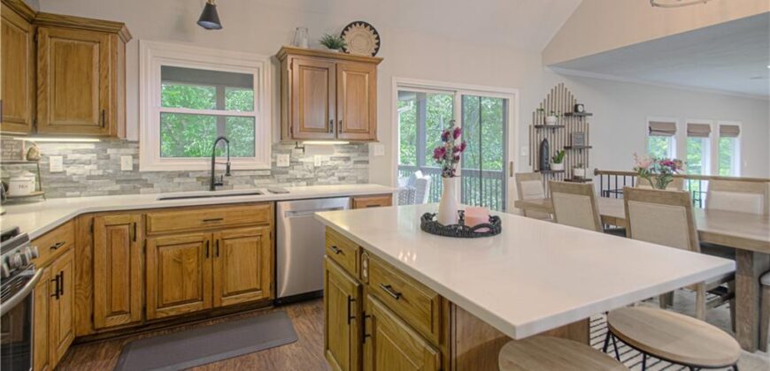 7528 N Tullis Avenue, Kansas City, MO 64158