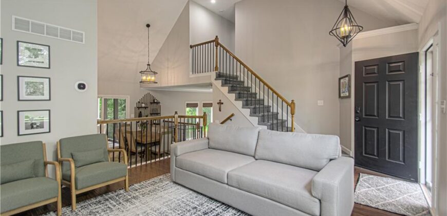 7528 N Tullis Avenue, Kansas City, MO 64158