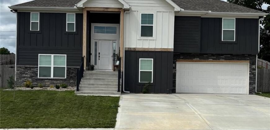 20113 Cider Court, Weston, MO 64098