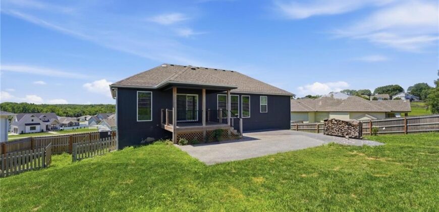 20113 Cider Court, Weston, MO 64098