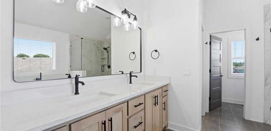 20113 Cider Court, Weston, MO 64098