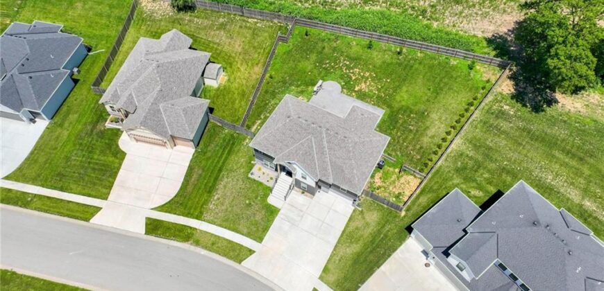 20113 Cider Court, Weston, MO 64098