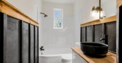 315 NE Northcrest Drive, Kansas City, MO 64116