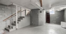 315 NE Northcrest Drive, Kansas City, MO 64116