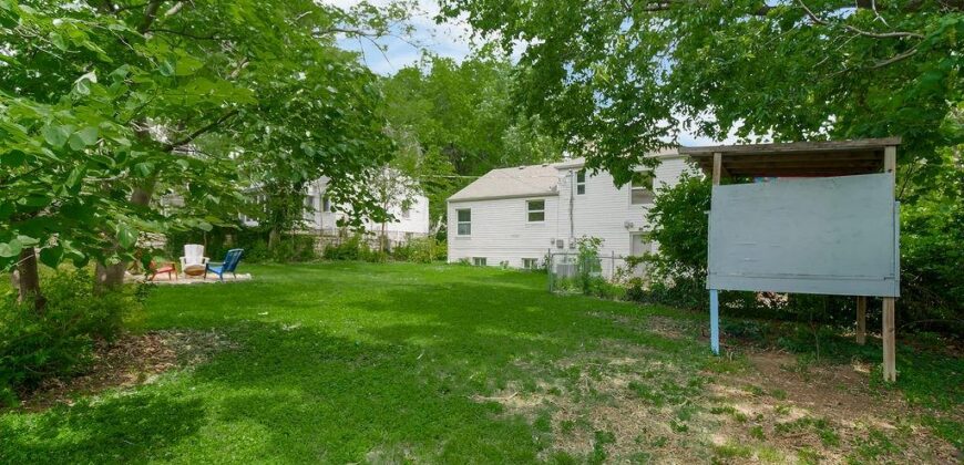 315 NE Northcrest Drive, Kansas City, MO 64116