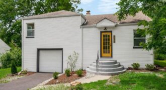 315 NE Northcrest Drive, Kansas City, MO 64116
