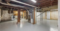 400 West Street, Parkville, MO 64152