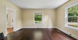 400 West Street, Parkville, MO 64152