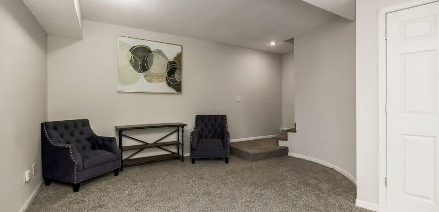 9425 N Harrison Street, Kansas City, MO 64155