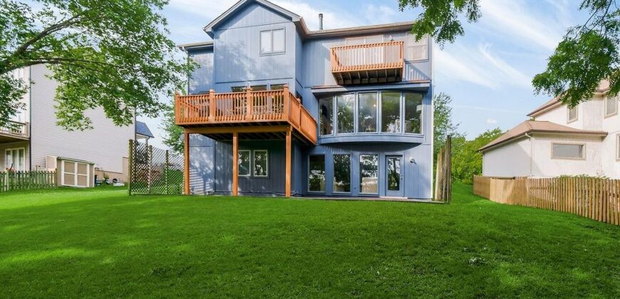 9425 N Harrison Street, Kansas City, MO 64155
