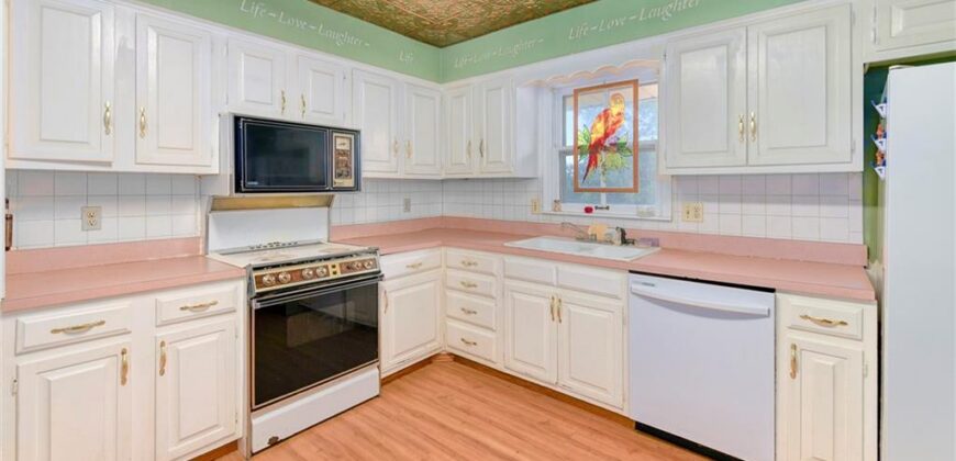 3417 NE Prather Road, Kansas City, MO 64116