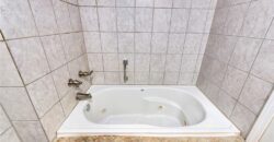 3417 NE Prather Road, Kansas City, MO 64116