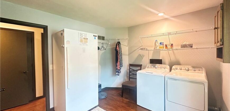 5523 NW Seminole Drive, Kansas City, MO 64152