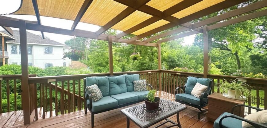 5523 NW Seminole Drive, Kansas City, MO 64152