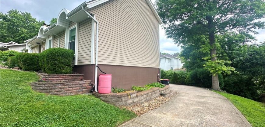 5523 NW Seminole Drive, Kansas City, MO 64152