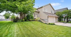 8905 N Essex Drive, Kansas City, MO 64156