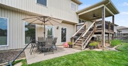 8905 N Essex Drive, Kansas City, MO 64156