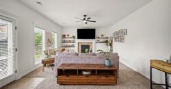 8905 N Essex Drive, Kansas City, MO 64156