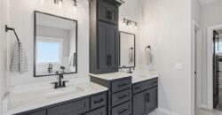 14790 Thousand Oaks Place, Parkville, MO 64152