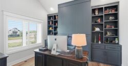 14790 Thousand Oaks Place, Parkville, MO 64152