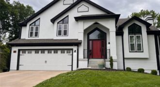 723 Cottonwood Lane, Liberty, MO 64068