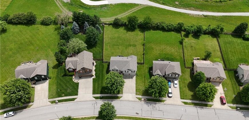 6819 NE 113TH Terrace, Kansas City, MO 64156