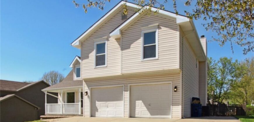 724 N Plum Rose Drive, Liberty, MO 64068